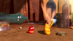 لاروا (فصل 1 - قسمت 13)